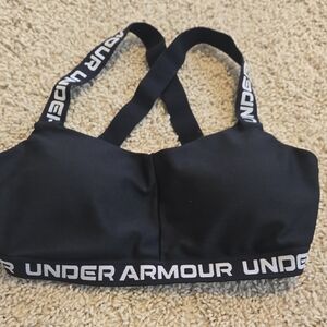 Under Armor Great Condition Sports Bra Size Medium